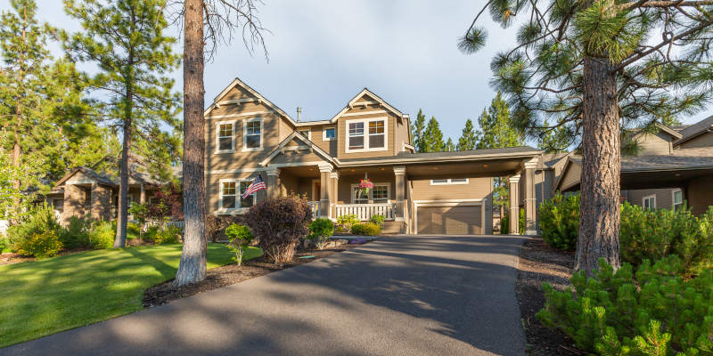 How to Avoid Damage when Driveway Washing